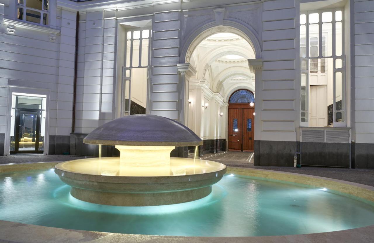 The One Napoli- Luxury Home-Palazzo Nanà Nápoles Exterior foto